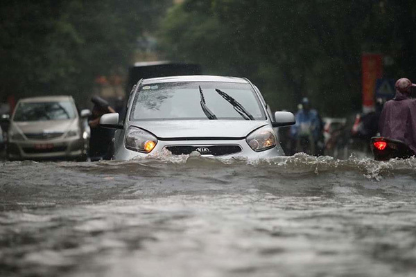 cách kiểm tra xe ô tô bị ngập nước
